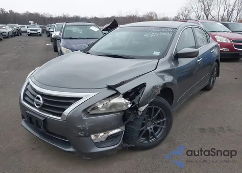 2015 Nissan Altima 2.5 S from USA, damaged, VIN 1N4AL3AP7FN392579